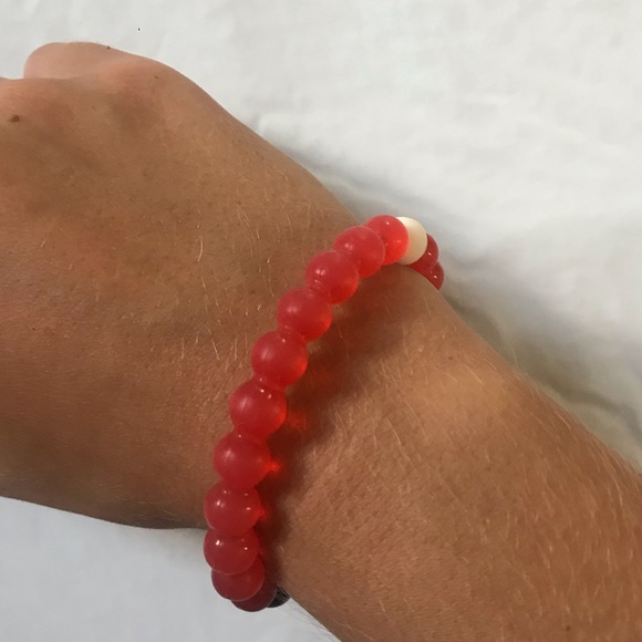 Red Lokai Bracelet - Picture 5 of 5